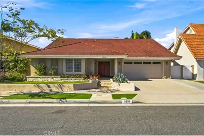 5291 Kenilworth, Huntington Beach, CA 92649 - Photo 2