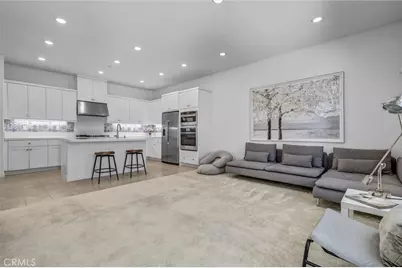 143 Baluster, Irvine, CA 92618 - Photo 8