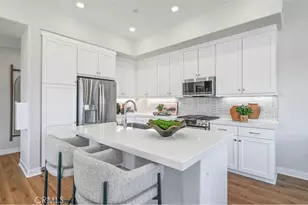 1308 Hummingbird Pl, Montebello, CA 90640 - Photo 2