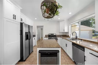 831 E Hoover, Orange, CA 92867 - Photo 10