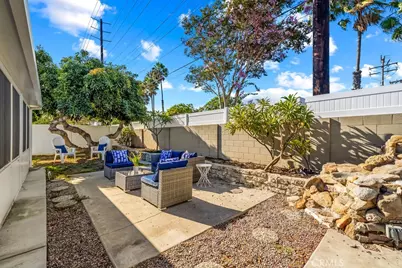 8351 Amsterdam Drive, Huntington Beach, CA 92647 - Photo 34