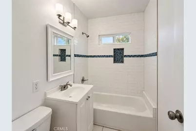 751 E 104th Street, Los Angeles, CA 90002 - Photo 8