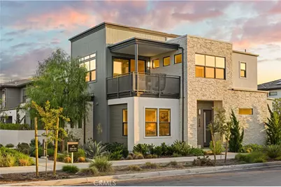 124 Chant, Irvine, CA 92618 - Photo 2
