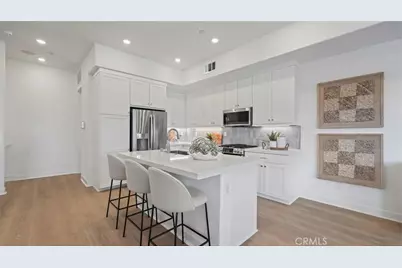1298 Hummingbird Place, Montebello, CA 90640 - Photo 2