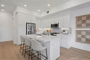 1298 Hummingbird Pl, Montebello, CA 90640 - Photo 2
