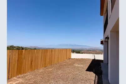 16765 La Bella Villa, Riverside, CA 92503 - Photo 16