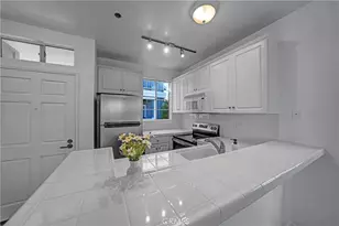 20331 Bluffside, Huntington Beach, CA 92646 - Photo 4