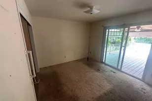 6301 Riverside, Sacramento, CA 95831 - Photo 6