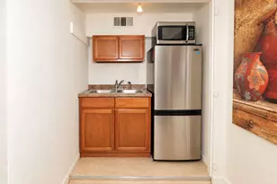 11751 Hortense, Valley Village, CA 91607 - Photo 36