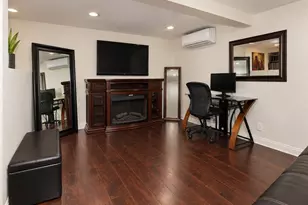 11751 Hortense, Valley Village, CA 91607 - Photo 34