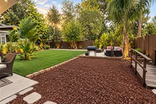 11751 Hortense, Valley Village, CA 91607 - Photo 6