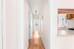 2022 4th Ave, Los Angeles, CA 90018 - Photo 20