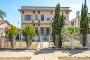 2022 4th Ave, Los Angeles, CA 90018 - Photo 4