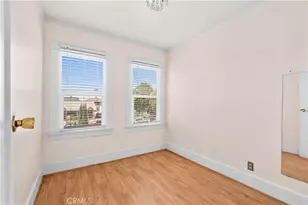 2022 4th Ave, Los Angeles, CA 90018 - Photo 14