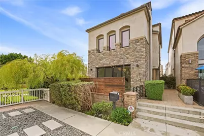 1017 Delaware, Huntington Beach, CA 92648 - Photo 2