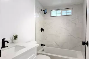 301 Duke Ln, Santa Ana, CA 92704 - Photo 18