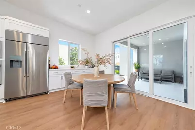 107 Sawbuck, Irvine, CA 92618 - Photo 8