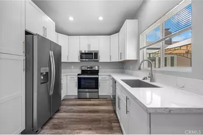 831 E Hoover, Orange, CA 92867 - Photo 40
