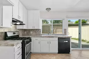 11 Rosemary, Irvine, CA 92604 - Photo 14