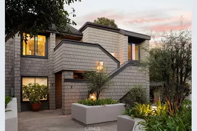 2 Canyon Island, Newport Beach, CA 92660 - Photo 20