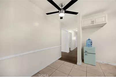 12205 S Halldale, Los Angeles, CA 90047 - Photo 24
