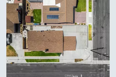 12205 S Halldale, Los Angeles, CA 90047 - Photo 8