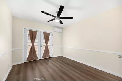12205 S Halldale, Los Angeles, CA 90047 - Photo 22