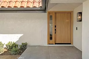22102 Jonesport Ln, Huntington Beach, CA 92646 - Photo 2