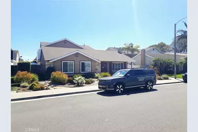 7282 La Mancha Cir, Huntington Beach, CA 92647 - Photo 2