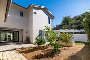 19892 Smt Trl Rd, Trabuco Canyon, CA 92679 - Photo 20