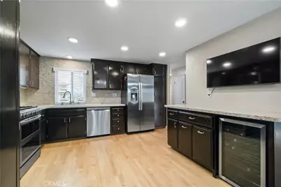 766 S Langtree, Anaheim, CA 92807 - Photo 4