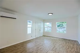 122 N Bewley St, Santa Ana, CA 92703 - Photo 12
