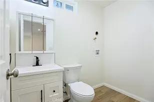 122 N Bewley St, Santa Ana, CA 92703 - Photo 42