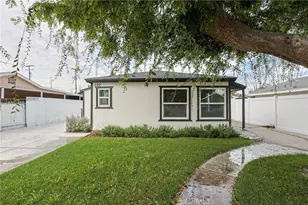 122 N Bewley St, Santa Ana, CA 92703 - Photo 8
