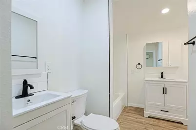 122 N Bewley Street, Santa Ana, CA 92703 - Photo 24