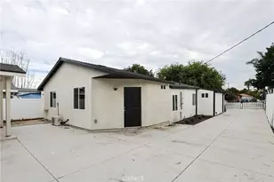 122 N Bewley St, Santa Ana, CA 92703 - Photo 66