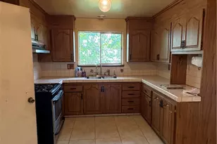 819 Perry Ave, Montebello, CA 90640 - Photo 10