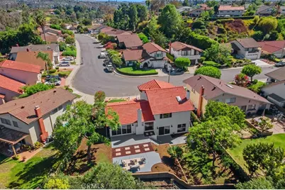 27241 Mariscal, Mission Viejo, CA 92691 - Photo 38