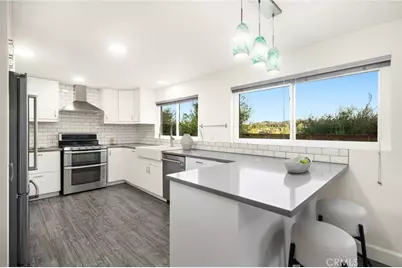 25182 Stockport, Laguna Hills, CA 92653 - Photo 14