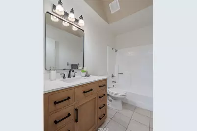 10531 S Lakeside Drive #B, Garden Grove, CA 92840 - Photo 20