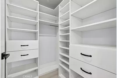 19700 Lull, Los Angeles, CA 91306 - Photo 38