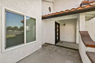 19700 Lull, Los Angeles, CA 91306 - Photo 6