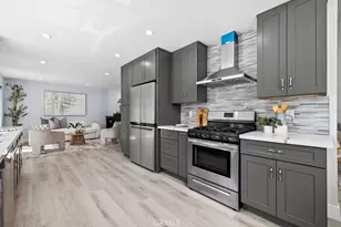 19700 Lull, Los Angeles, CA 91306 - Photo 18
