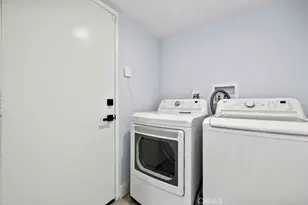 19700 Lull, Los Angeles, CA 91306 - Photo 30