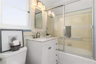 6237 and 6239 W 6th St, Los Angeles, CA 90048 - Photo 44