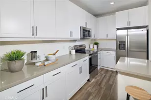 16588 Bottlebrush Ln, Fontana, CA 92336 - Photo 8