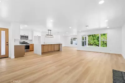 10007 Debra Ave, Granada Hills, CA 91343 - Photo 2