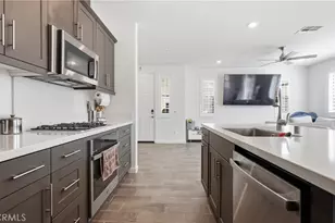 16281 Castello Ln, Fontana, CA 92336 - Photo 8