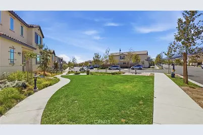16281 Castello Lane #2, Fontana, CA 92336 - Photo 30