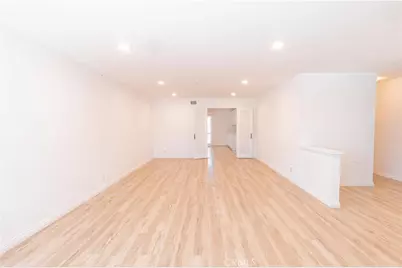 9621 Indian Wells Circle, Huntington Beach, CA 92646 - Photo 2